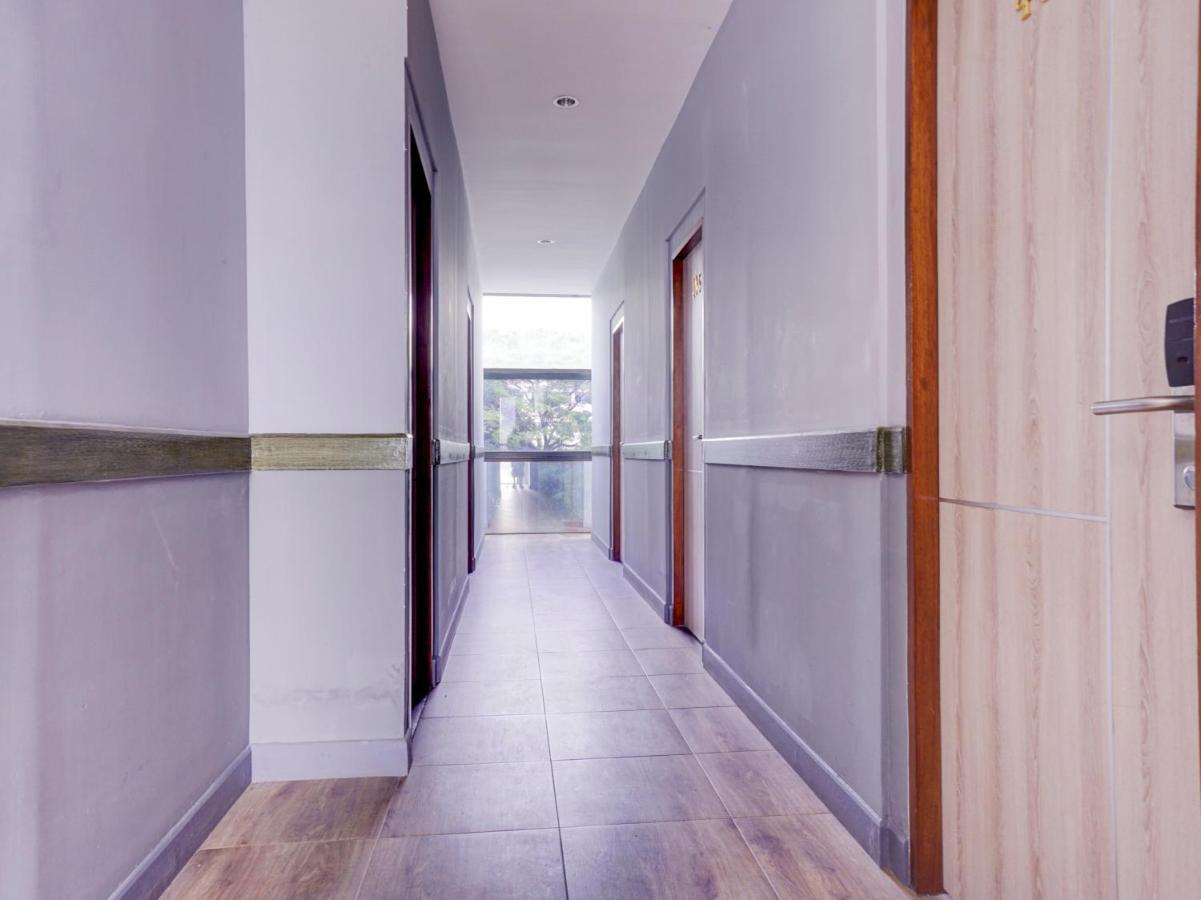 Oyo 1805 Fatmawati Mansion Syariah Hotell Jakarta Exteriör bild