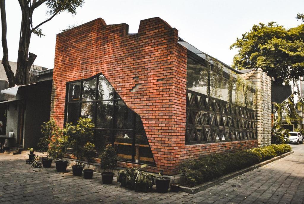 Oyo 1805 Fatmawati Mansion Syariah Hotell Jakarta Exteriör bild
